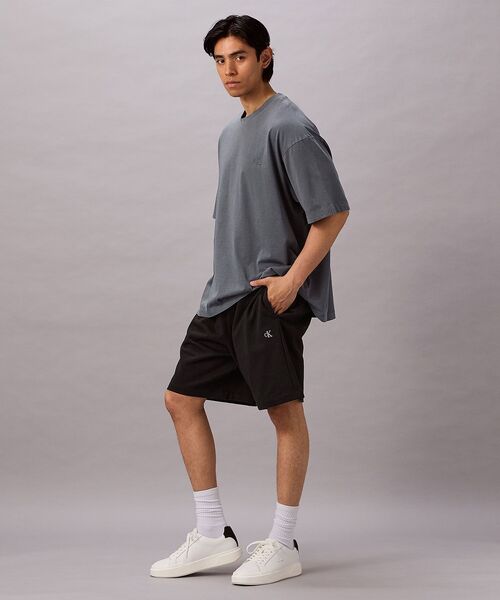 Calvin Klein（カルバン・クライン） パンツ モノグラム ショート
