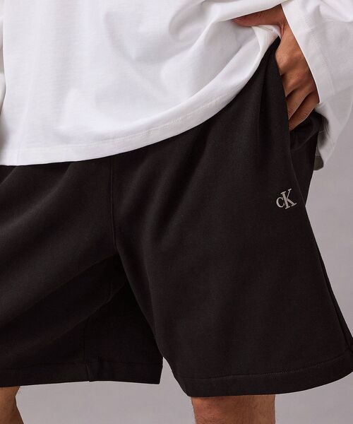 Calvin Klein（カルバン・クライン） パンツ モノグラム ショート