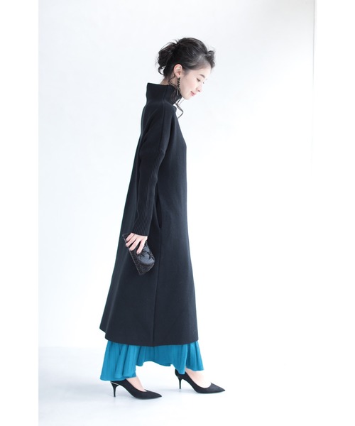 cawaii ワンピース 2通りのネックを楽しむニットワンピースひざ丈