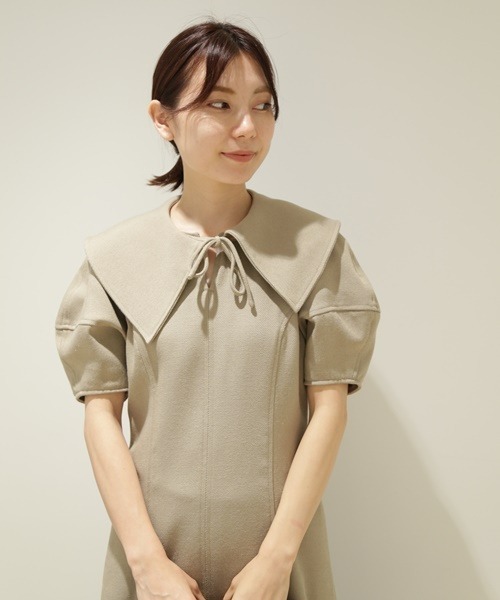 により ワンピース - 通販 - PayPayモール 衿付構築スリーブフレア ...