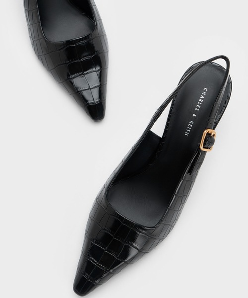 クロックエンボス スラントヒールパンプス CHARLES ＆ KEITH パンプス クロックエンボス スラントヒール