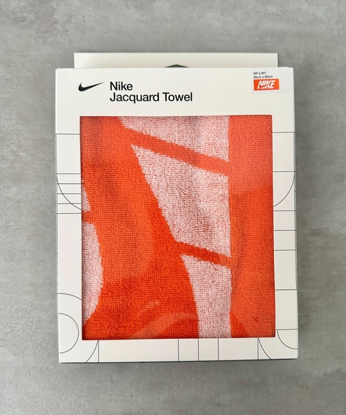NIKE（ナイキ） タオル Nike(ナイキ)/ロゴ 文字入り ジャガードタオル