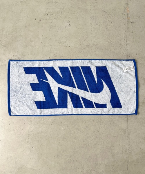 NIKE（ナイキ） タオル Nike(ナイキ)/ロゴ 文字入り ジャガードタオル