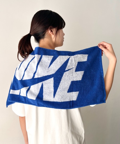 NIKE（ナイキ） タオル Nike(ナイキ)/ロゴ 文字入り ジャガードタオル