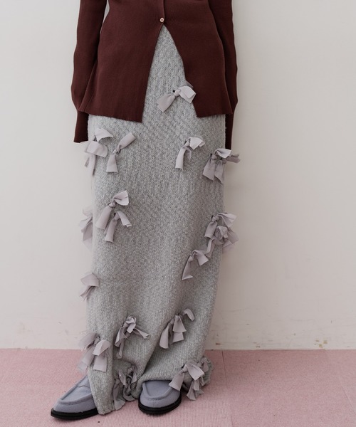 J1U by LA BELLE ETUDE スカート メニーリボンニットIラインスカート