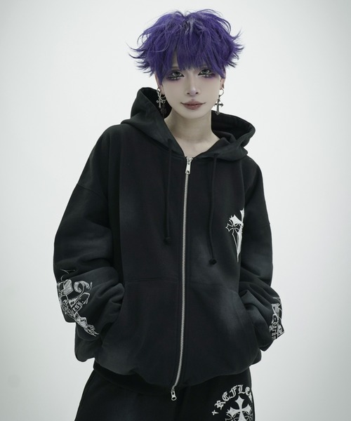 REFLEM（レフレム） パーカー 「REFLEM/レフレム」クロス刺繍ZIP