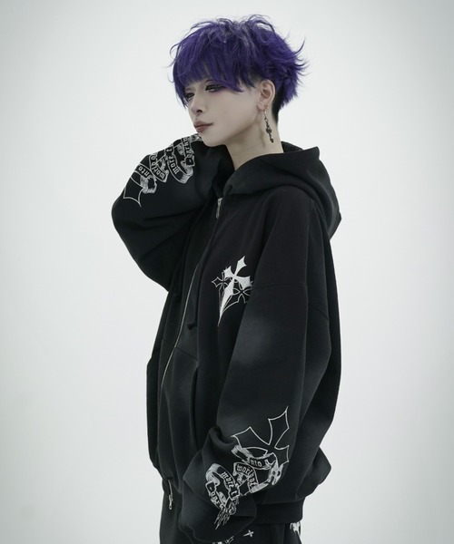 REFLEM（レフレム） パーカー 「REFLEM/レフレム」クロス刺繍ZIP