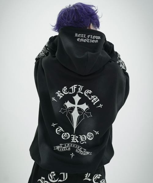 REFLEM【レフレム】クロス刺繍ジップアップパーカー 新品未使用タグ付き REFLEM（レフレム） パーカー 「REFLEM/レフレム」クロス刺繍ZIP