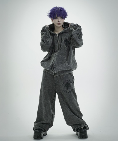 REFLEM（レフレム） パーカー 「REFLEM/レフレム」クロス刺繍ZIP