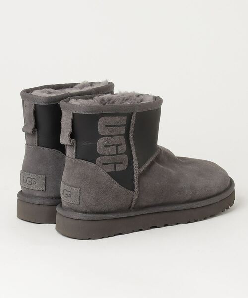 ちぃ〜【新品未使用】UGG Australia ムートンブーツ グレー UGG Australia（アグオーストラリア） 「UGG」 ムートンブーツ 25.0cm