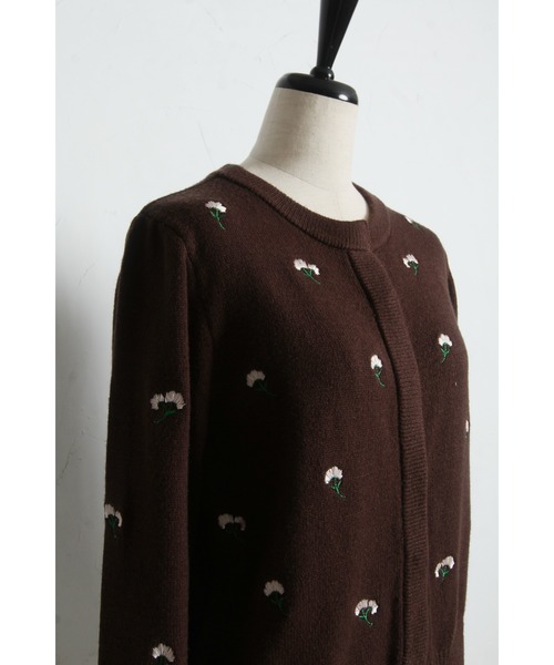 &. NOSTALGIA（ノスタルジア） カーディガン フラワー刺繍ニット