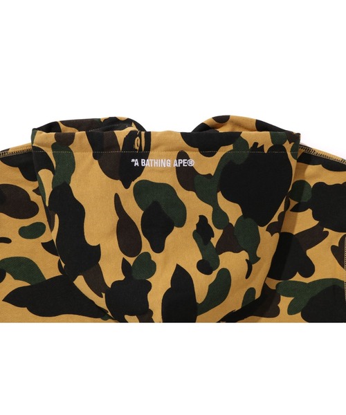 「A BATHING APE」 プルオーバーパーカー MEDIUM イエロー メンズの画像