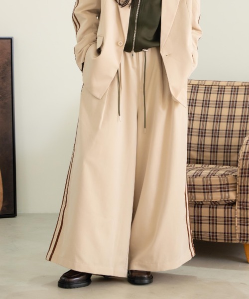 「eLur」 スラックス MEDIUM アイボリー レディース_画像2