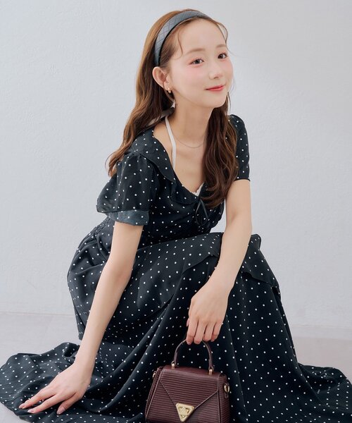 continuer de NICE CLAUP ワンピース 半袖 ドット柄アシンメトリー
