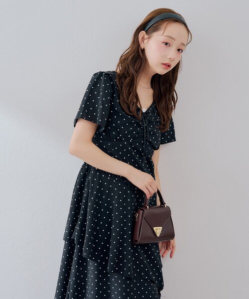 continuer de NICE CLAUP ワンピース 半袖 ドット柄アシンメトリー