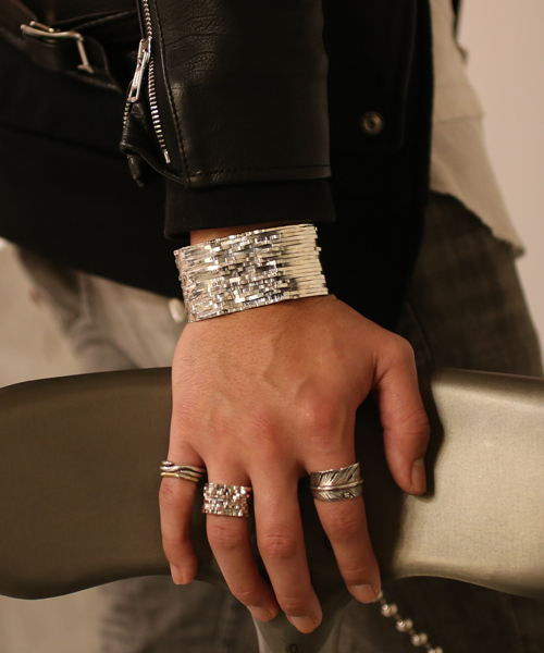 超歓迎新品 バングル 3D XZ BANGLE L シルバー925 ブランド オリジナル アクセサリー ZOZOTOWN PayPayモール店 - 通販 - PayPayモール 最新品格安