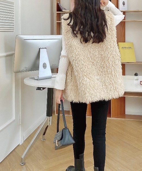 SHEENA（シーナ） ベスト ジレ 中綿キルティングエコファーベスト