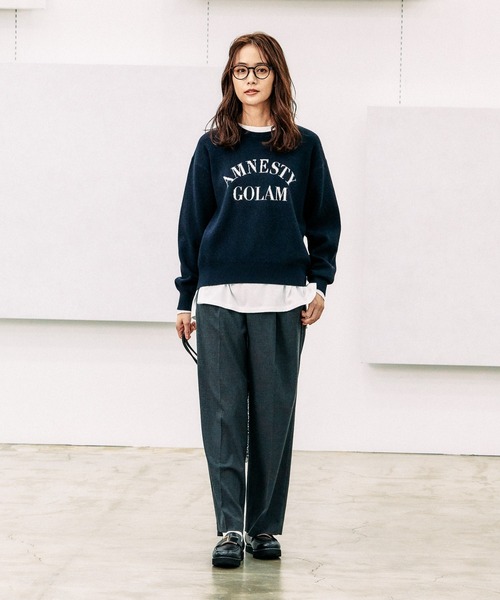 定価1万円以上引き！美品！ロゴモノグラムニットプルオーバー / ネイビー ボクシーシルエットニットプルオーバー≪ウール100%/手洗い可能