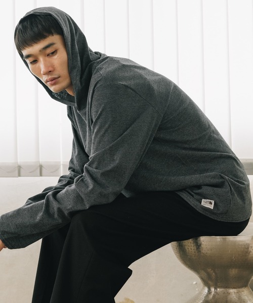 パーカー 日本未発売 THE NORTH FACE/ザノースフェイス L/S ワンポイントロゴ フード付き プルオーバーロングスリーブTシャツ レディ THE NORTH FACE パーカー 日本未発売 FACE/ザノースフェイス L/S