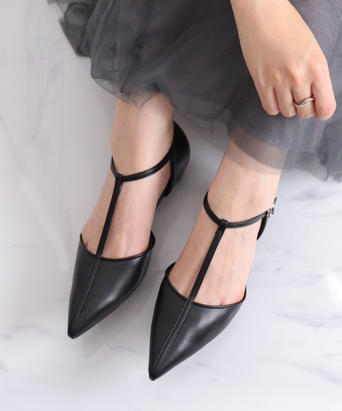 パンプス Tストラップ　ポインテッドトゥセパレートパンプスの画像