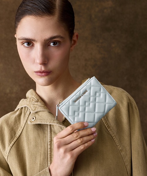 CHARLES ＆ KEITH（チャールズ&キース） ミニ 二つ折り 二つ折り財布