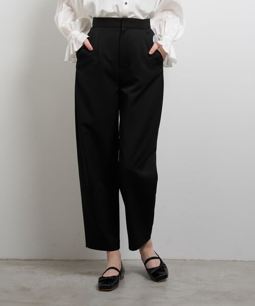 LANVIN en Bleu パンツ ポリエステルコクーンテーパードパンツ