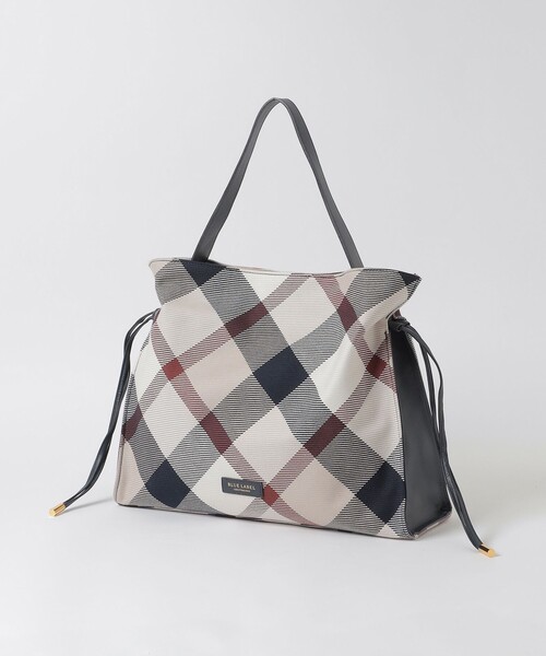 BLUE LABEL CRESTBRIDGE（ブルーレーベルクレストブリッジ