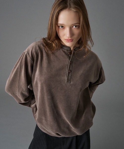 ONCILY（オンシェリー） tシャツ VELOUR HENRY NECK T-SHIRT / ベロア