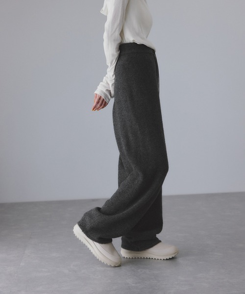 ADAM ET ROPE'(アダムエロペ) パンツ LINEAPIU ヤクMIXリラックス ADAM ET ROPE'(アダムエロペ) パンツ LINEAPIU ヤクMIXリラックス