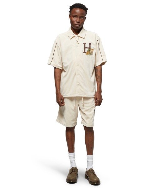「HUF」 ハーフパンツ MEDIUM ナチュラル メンズの画像