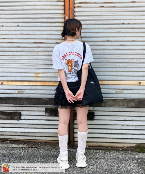 トキシー Toxxy スカルPlay柄オープンショルダーTシャツ アイボリー jbstyle.×DRESS コラボロングTシャツ