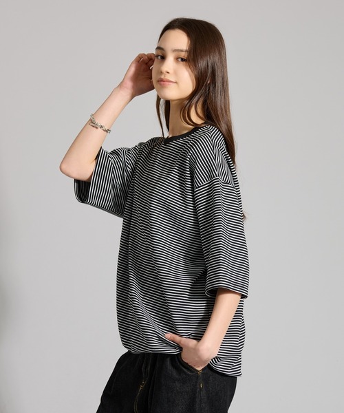 t8【MSGM】ボーダーフリンジクルーネックTシャツ/マルチカラー セール】CREW NECK MULTI BORDER TEE / クルーネックマルチ