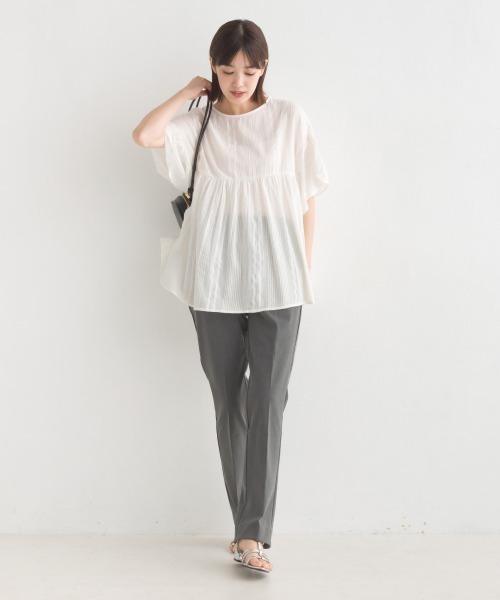 美品 kurashi & trips 半袖　ブラウス　ギャザー袖 北欧 美品 kurashi & trips 半袖 ブラウス ギャザー袖 北欧ファ