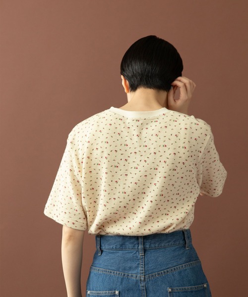 専用ページ⚞ • ⚟ PAR ICI tシャツ USEDサーマル小花プリント ヘンリーネックT