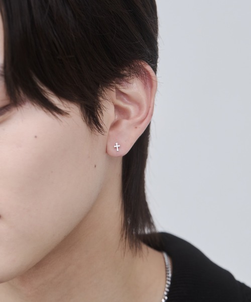 World Is Over クロスピアス World Is Overクロスピアス(片耳用) World is Over クロスピアス 片耳