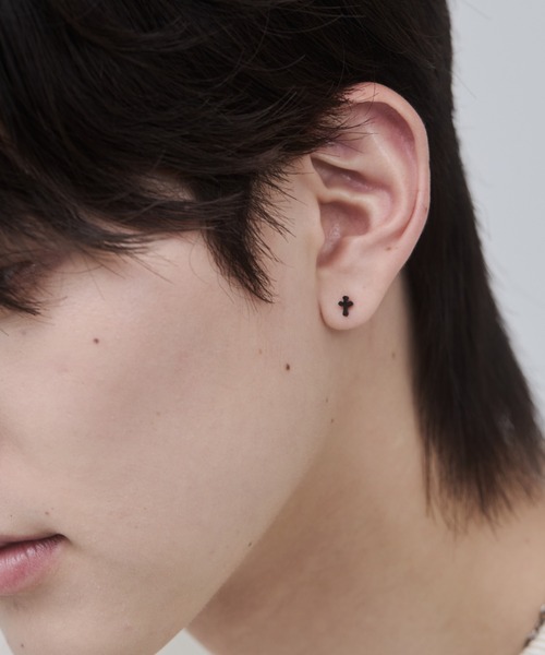 WYZ ピアス 「 金属アレルギー対応 」ミニクロス ピアス サージカル