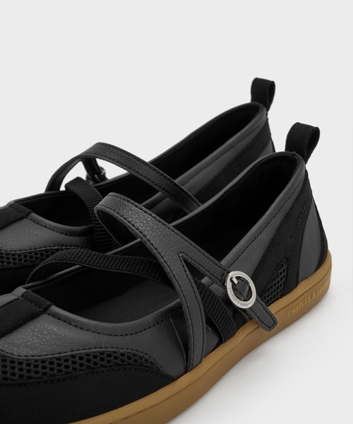 CHARLES ＆ KEITH（チャールズ&キース） スニーカー メッシュ 