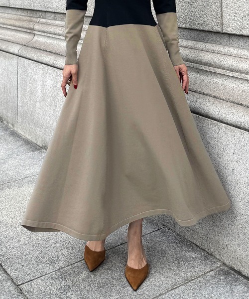 【CORCOVADO】ラインニットワンピース　バイカラー　フレア　ベージュS ワンピース 配色美ラインニットワンピース : ZOZOTOWN Yahoo!店 - 通販