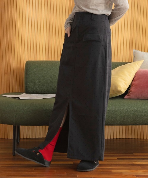 HEILIS（ヘイリス） ロング スカート ドット柄フラップポケット