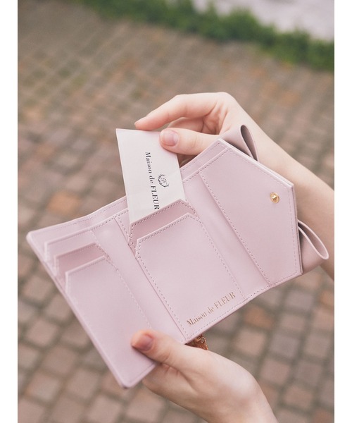 メゾンド  フルーレ  梨花さん Maison de FLEUR（メゾンドフルール） 財布 FREE ピンク レディース