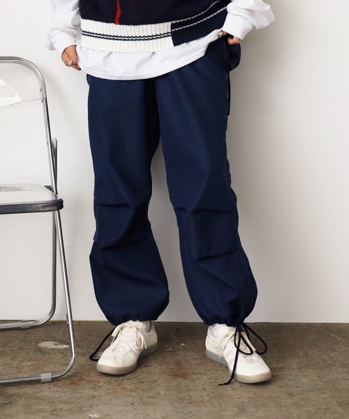 adidas（アディダス） スニーカー TOBACCO GRUEN スニーカー