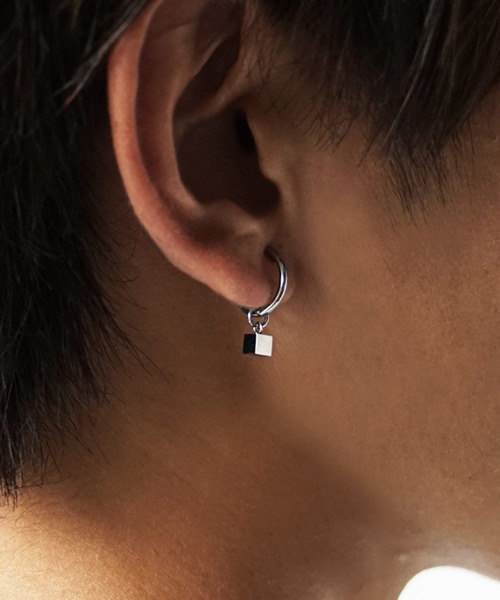 ロゴフープイヤリング ニュアンスロゴフープピアス(ピアス・イヤリング)｜アクセサリー