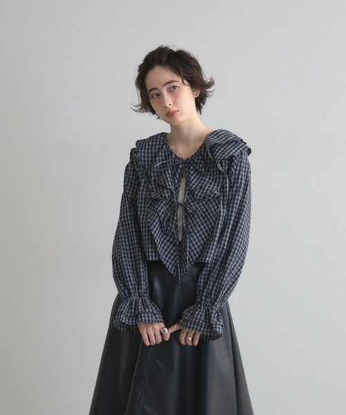THESHINZONシンゾーン ラッフルカラーチェックブラウス &. NOSTALGIA（ノスタルジア） ブラウス シャツ ラッフルカラー