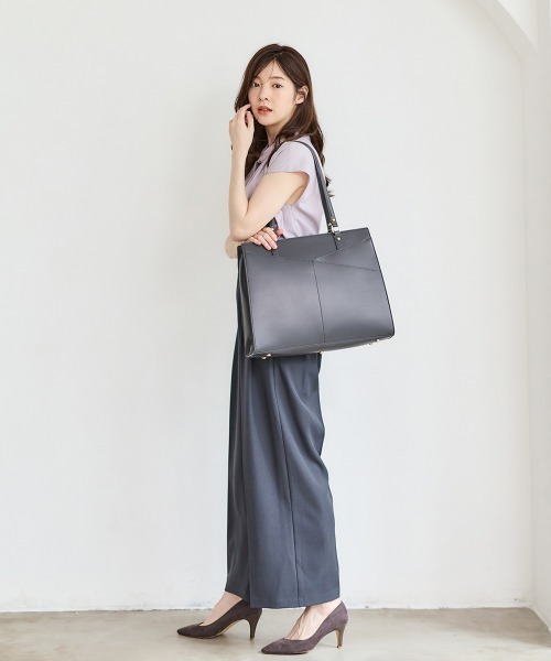 12Twelve Agenda（トゥエルブ アジェンダ） トートバッグ 軽量アウト