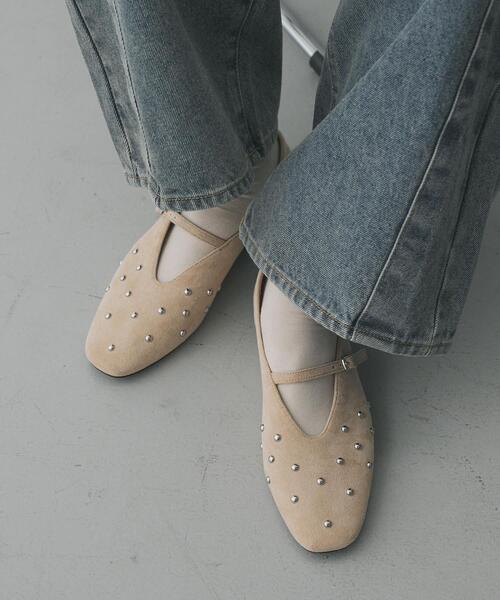 未使用品✨ペリーコ　スウェードフラットパンプス　スタッズ　ベージュ　36 SENSE OF PLACE by URBAN RESEARCH パンプス スタッズフラットシューズ