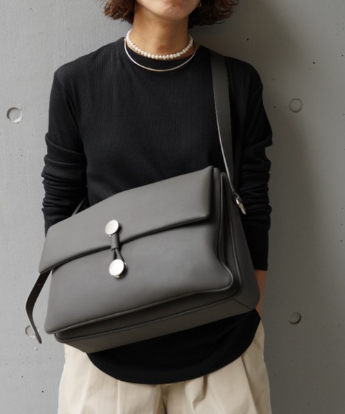 ADD CULUMN（アドカラム） ショルダーバッグ バッグ TABLET MESSENGER