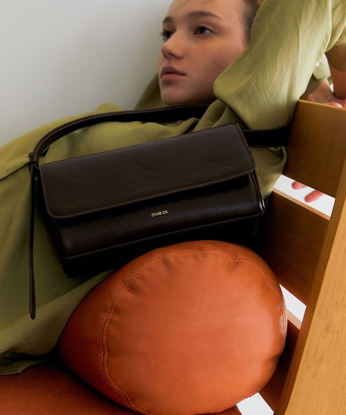 STAND OIL（スタンドオイル） ショルダーバッグ F クリーム レディース