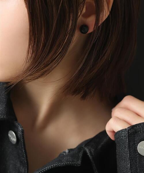 Lilas ピアス ラウンド*キューブバイカラーピアス K10（片耳