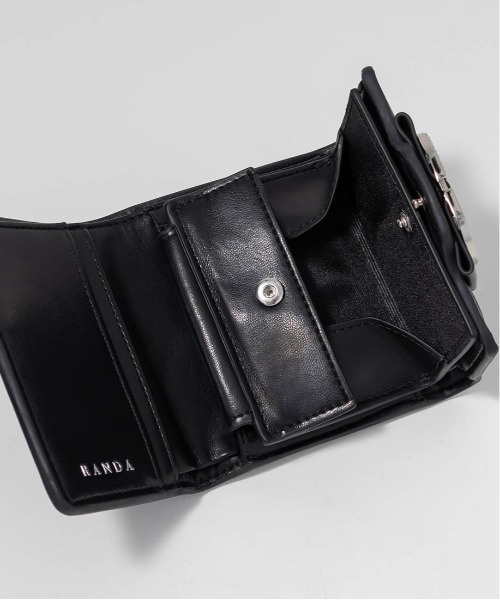 RANDA（ランダ） 財布 ビジューパーツキルティング三つ折りウォレット
