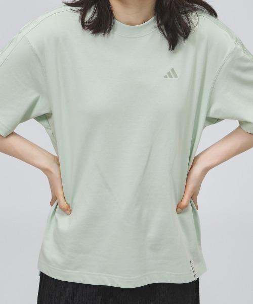 アディダス ルーズフィット スリーストライプス Tシャツ for